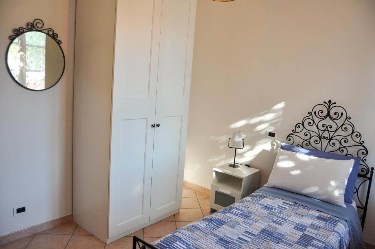 B&B Sarita'S Rooms Certosa di Pavia Exteriör bild